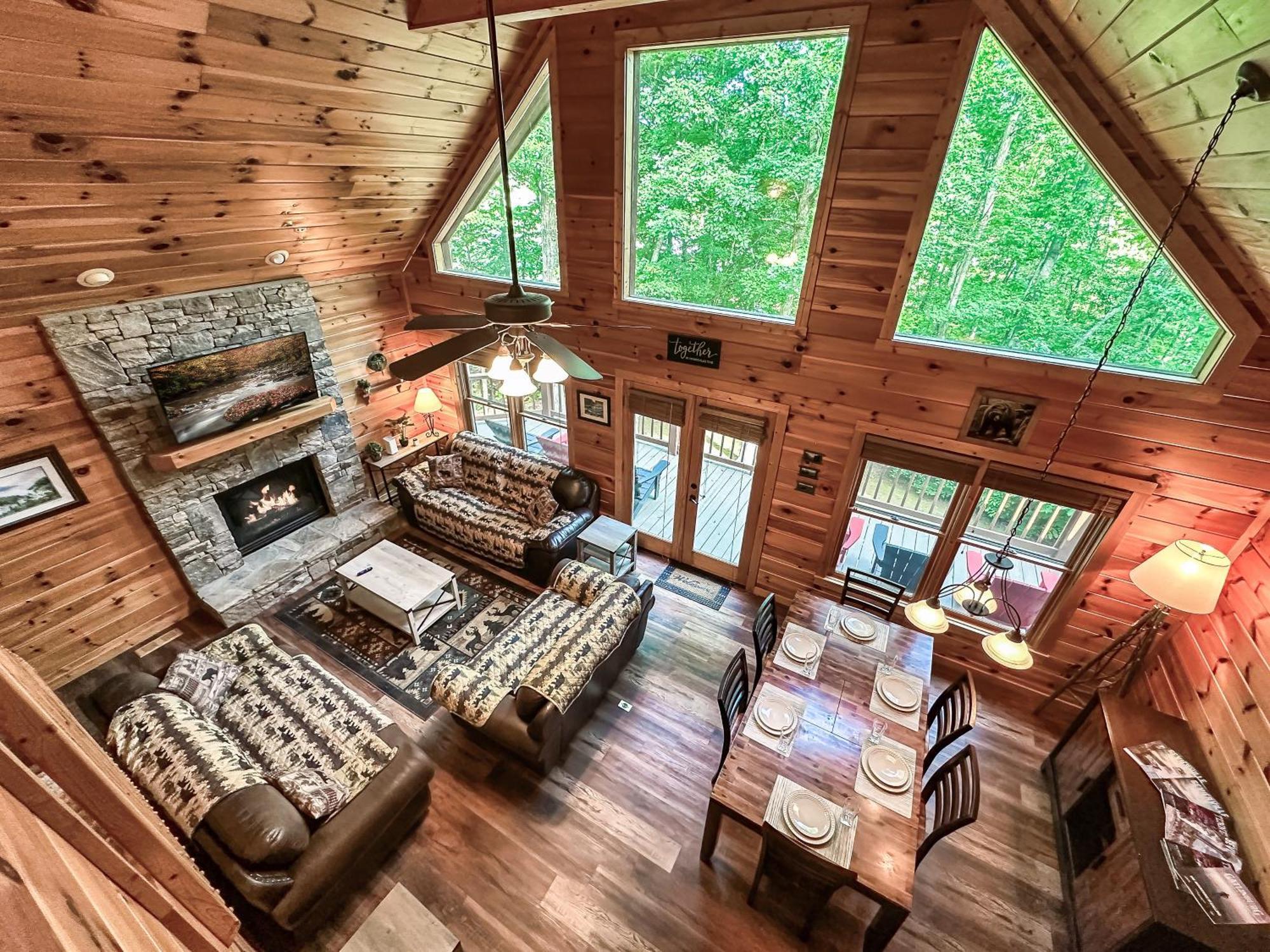 Peaceful Family Cabin With Hot Tub, Game Room, & More! Sevierville Ngoại thất bức ảnh